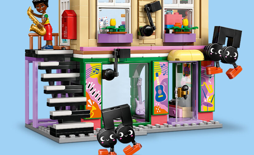 Music Shop and Apartment - 3